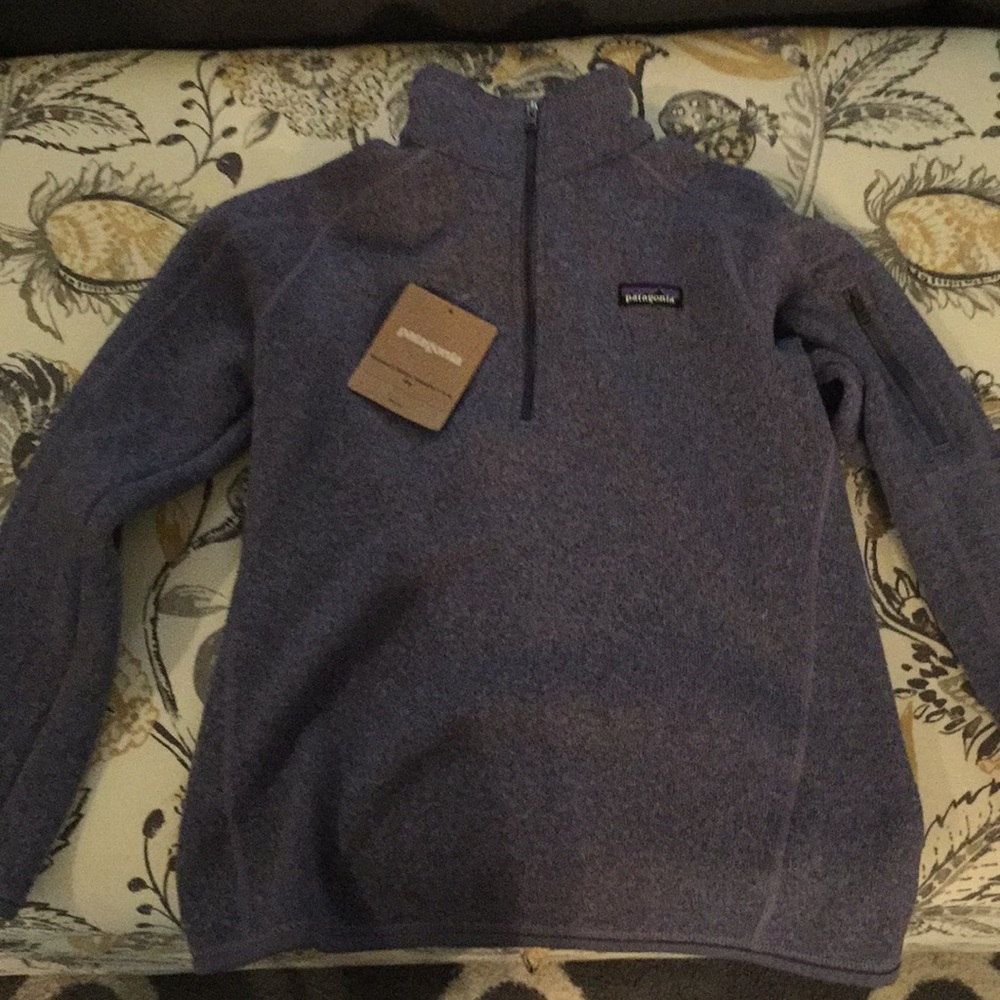PENDING NWT Patagonia better sweater